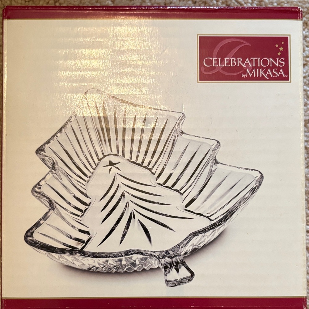 Mikasa Christmas Night Collection Tree Dish